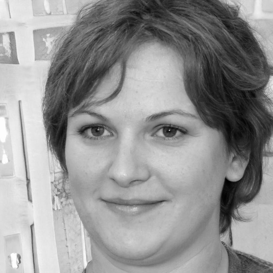 Noémie Deschamps, responsable pédagogique chez fabeloria
